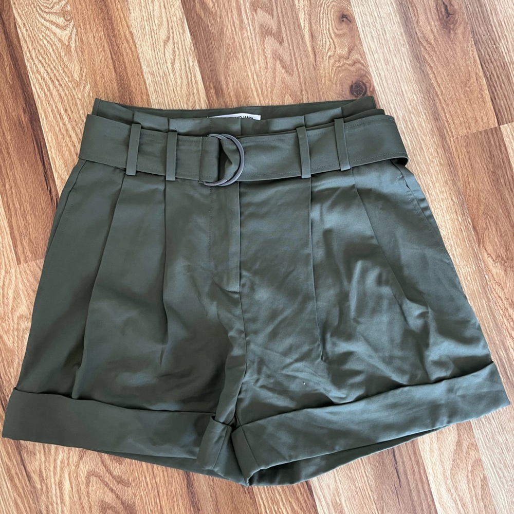 ELIZABETH AND JAMES HIGH WAISTED ARMY GREEN SHORTS WITH BELT
